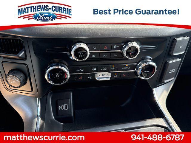 Photo of 2025 Oxford White Ford F-150