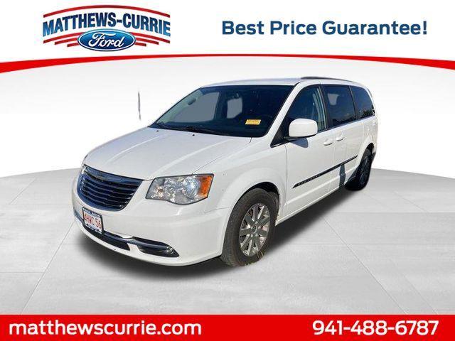 2016 Chrysler Town & Country