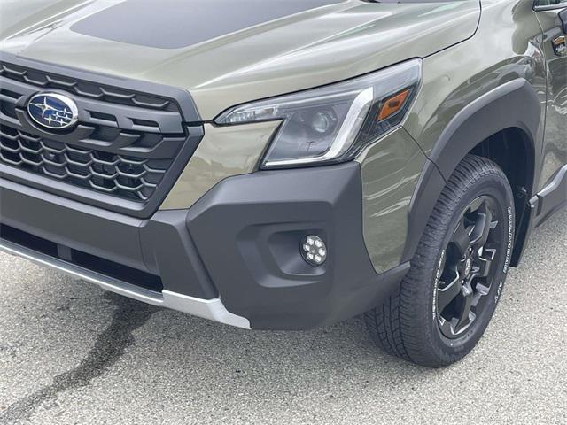 Photo of 2025 Autumn Green Metallic Subaru Forester