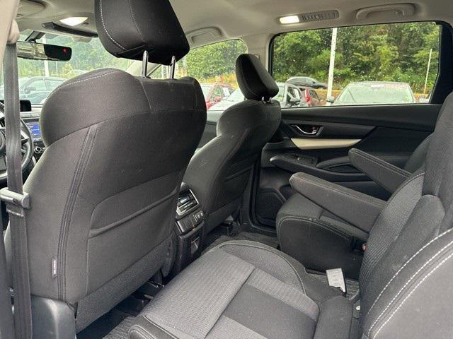 Photo of 2022 Crystal White Pearl Subaru Ascent