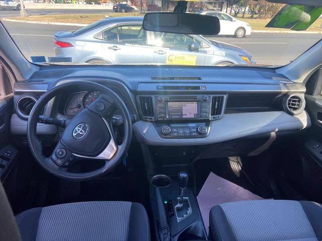 Photo of 2014 Black Toyota RAV4