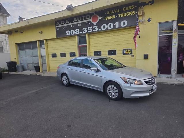 Photo of 2011 Alabaster Silver Metallic Honda Accord