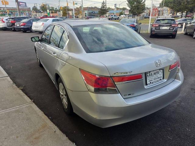 Photo of 2011 Alabaster Silver Metallic Honda Accord