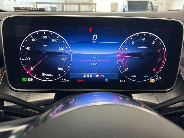 Photo of 2025 Black Mercedes-Benz GLC 300