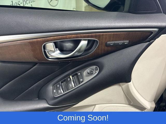 Photo of 2014 Black Obsidian INFINITI Q50