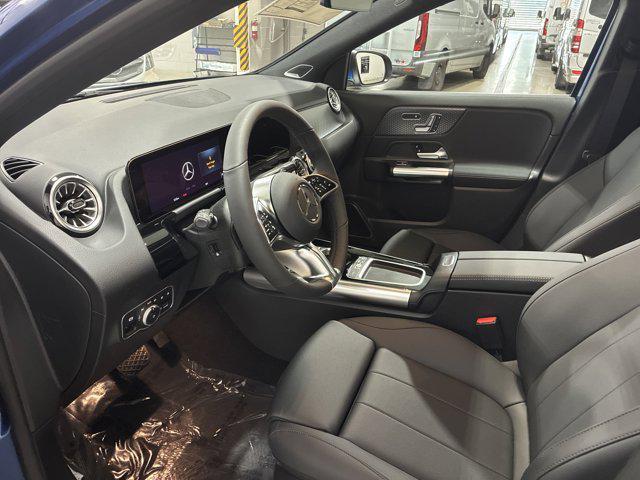 Photo of 2025 Starling Blue Metallic Mercedes-Benz GLA 250