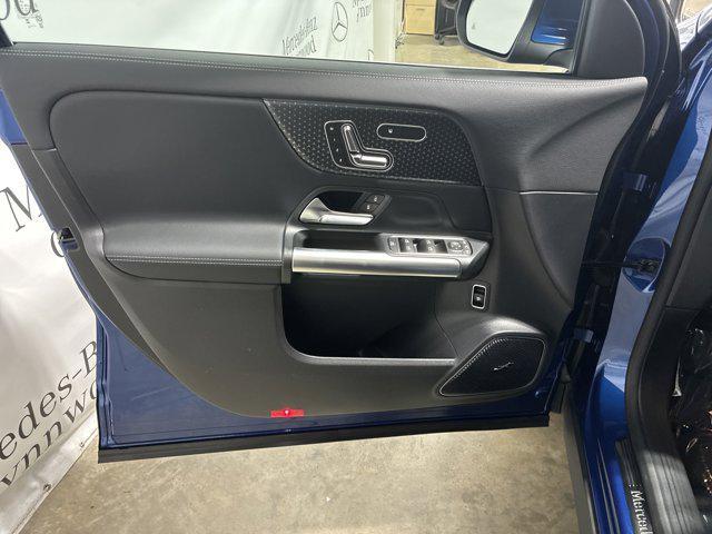 Photo of 2025 Starling Blue Metallic Mercedes-Benz GLA 250