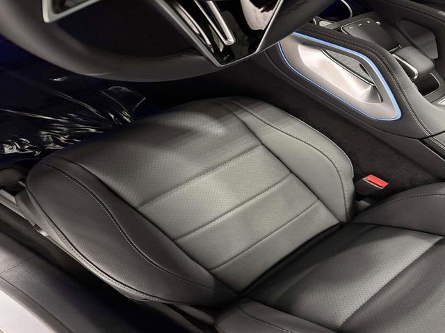 Photo of 2025 Silver Metallic Mercedes-Benz GLE 450