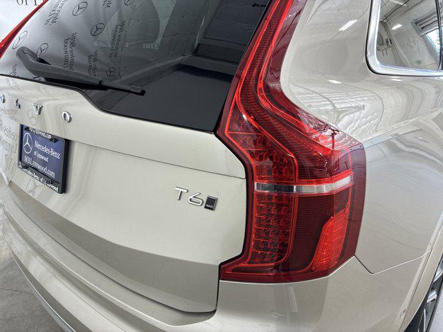 Photo of 2017 Luminous Sand Metallic Volvo XC90