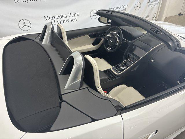 Photo of 2023 Fuji White Jaguar F-TYPE