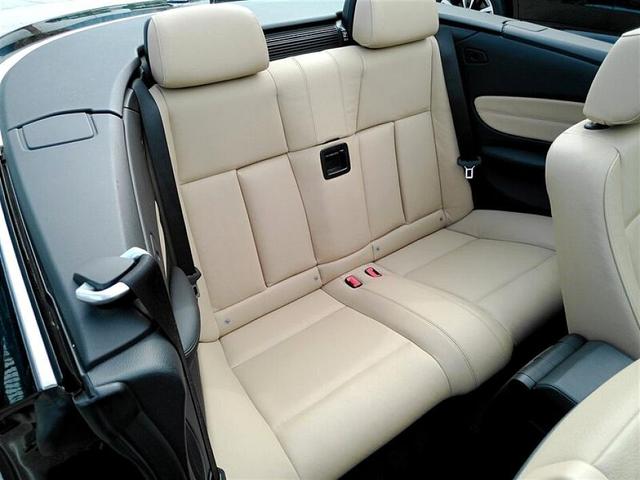 Photo of 2010 Black BMW 135
