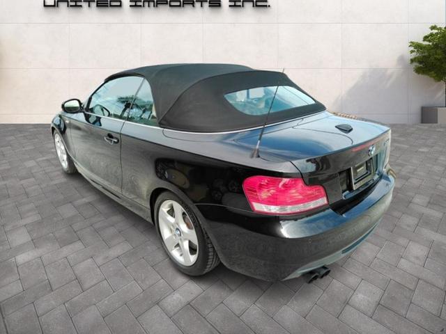 Photo of 2010 Black BMW 135