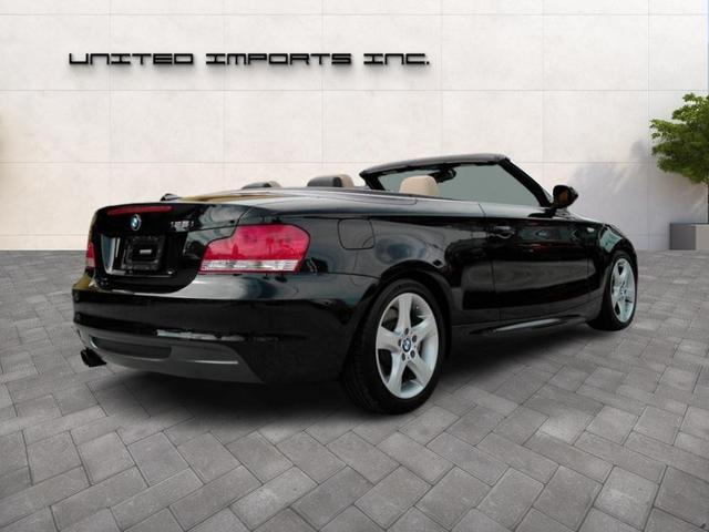 Photo of 2010 Black BMW 135