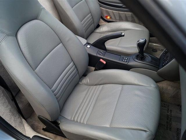 Photo of 2002 Gray Porsche Boxster