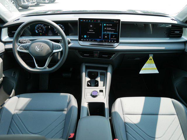 Photo of 2025 Deep Black Pearl Volkswagen Tiguan