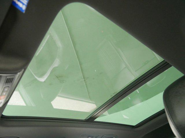 Photo of 2022 Pyrite Silver Metallic Volkswagen Tiguan