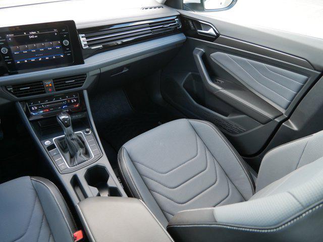 Photo of 2025 Opal White Pearl Volkswagen Jetta