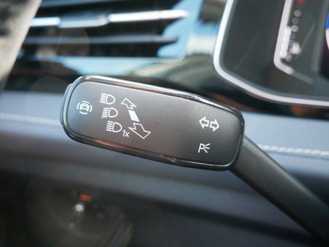 Photo of 2025 Opal White Pearl Volkswagen Jetta