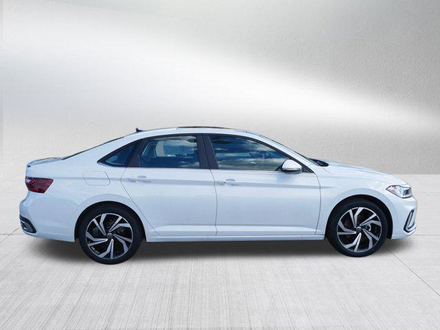 Photo of 2025 Opal White Pearl Volkswagen Jetta
