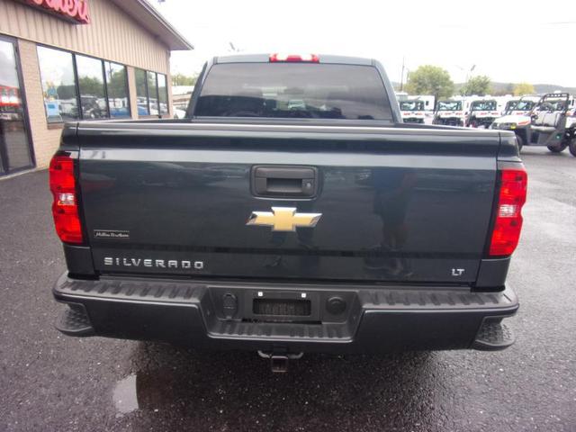 Photo of 2018 Gray Chevrolet Silverado 1500
