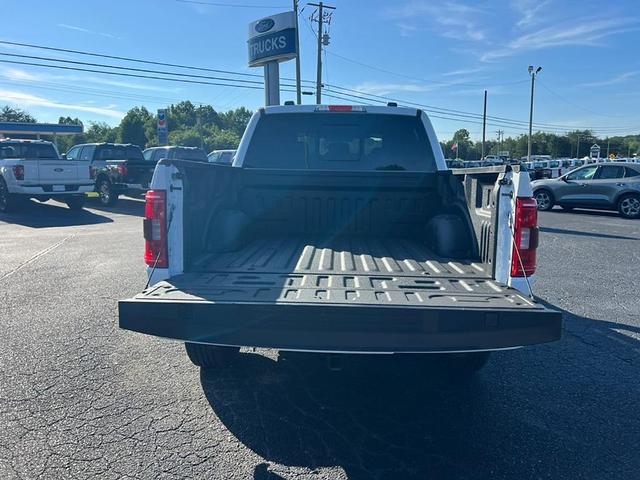 Photo of 2023 Oxford White Ford F-150
