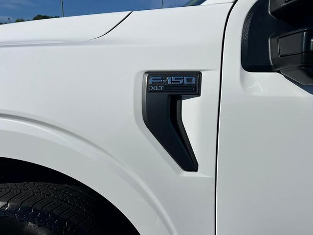 Photo of 2023 Oxford White Ford F-150