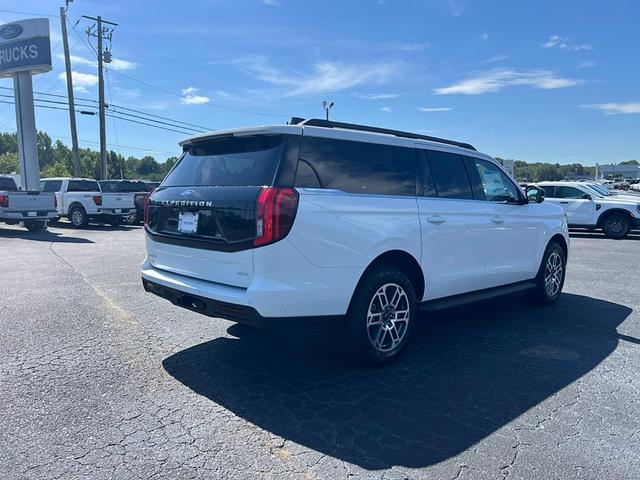 Photo of 2025 Oxford White Ford Expedition Max