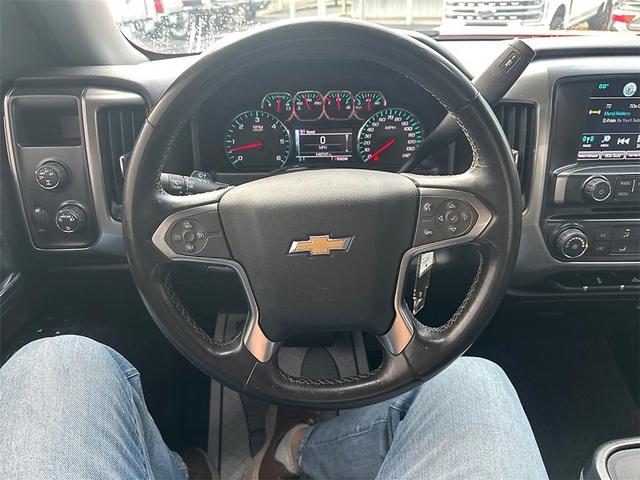 Photo of 2016 Red Chevrolet Silverado 1500