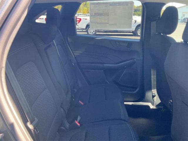 Photo of 2025 Carbonized Gray Metallic Ford Escape