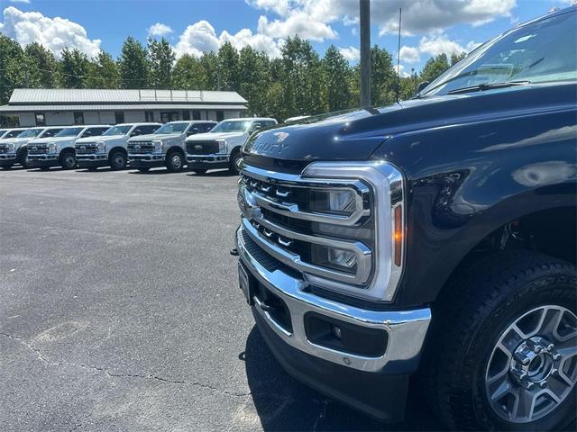 Photo of 2025 Antimatter Blue Metallic Ford F-350