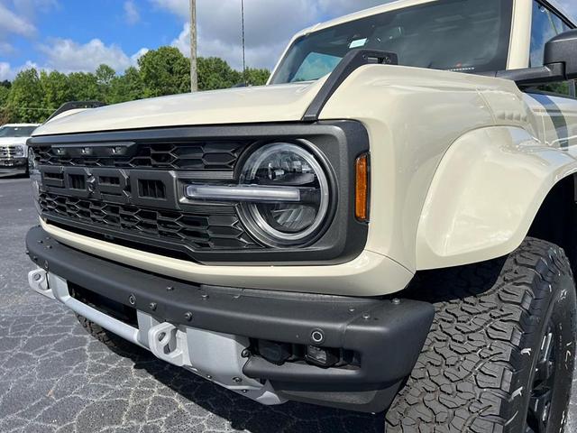Photo of 2025 Desert Sand Ford Bronco