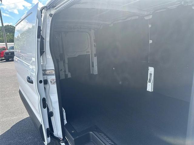 Photo of 2025 Oxford White Ford Transit-150