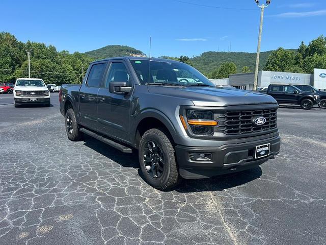 Photo of 2025 Gray Metallic Ford F-150
