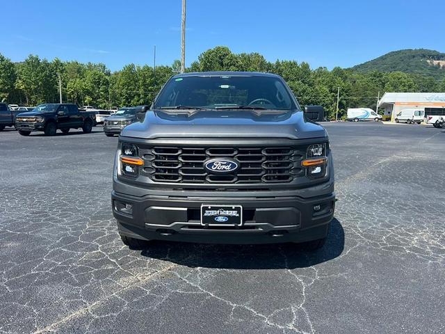 Photo of 2025 Gray Metallic Ford F-150