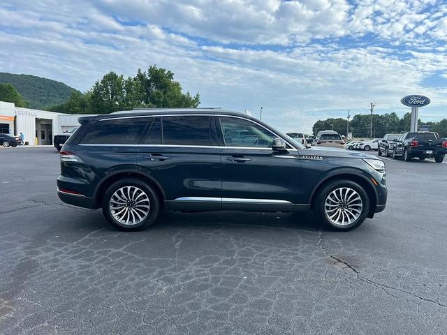 Photo of 2023 Flight Blue Lincoln Aviator