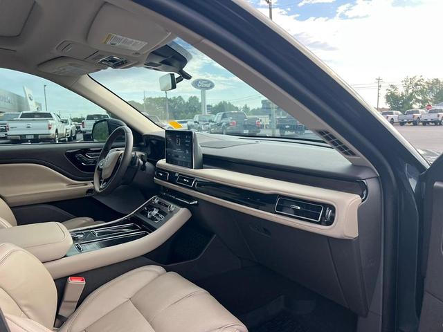 Photo of 2023 Flight Blue Lincoln Aviator
