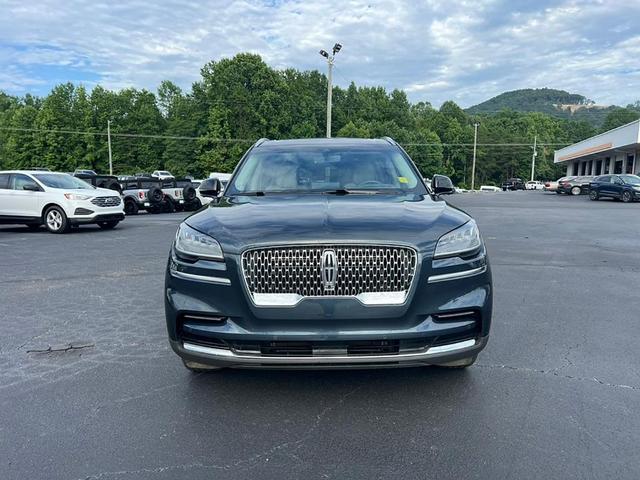 Photo of 2023 Flight Blue Lincoln Aviator