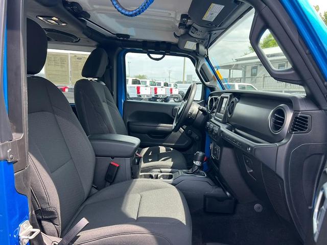 Photo of 2023 Hydro Blue Pearl Jeep Wrangler
