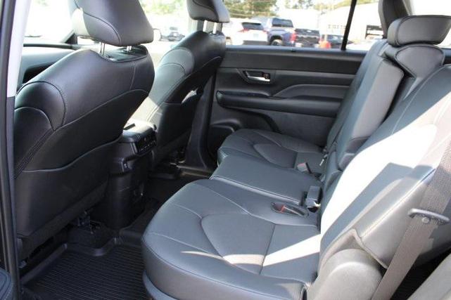 Photo of 2024 Storm Cloud Toyota Grand Highlander