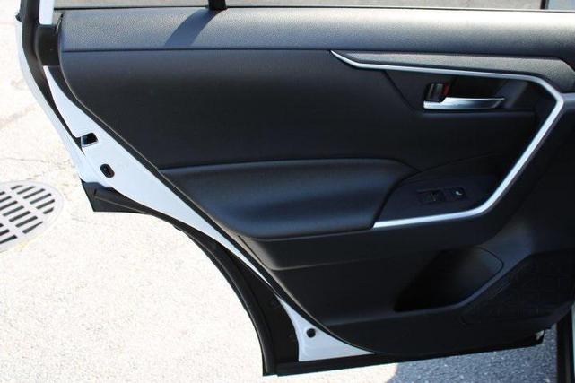 Photo of 2023 Ice Cap Toyota RAV4 Prime
