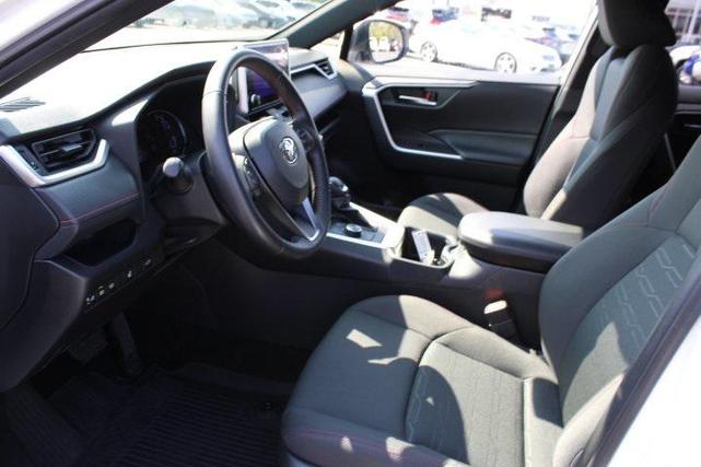 Photo of 2023 Ice Cap Toyota RAV4 Prime