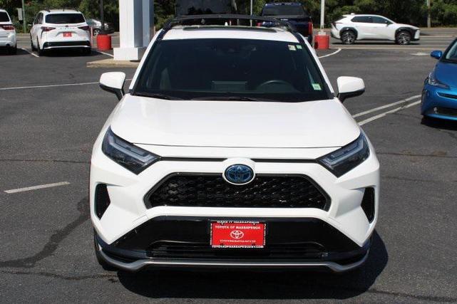 Photo of 2023 Ice Cap Toyota RAV4 Prime