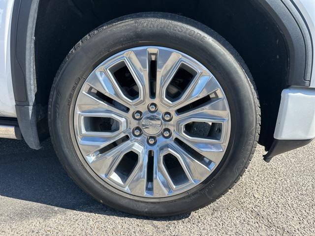 Photo of 2022 White Frost Tricoat GMC Sierra 1500