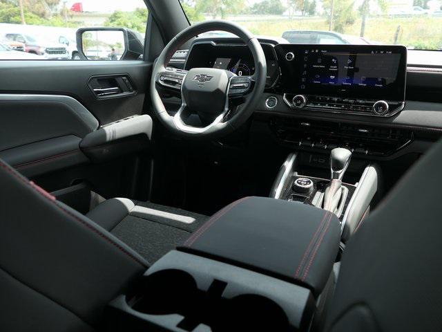 Photo of 2025 Radiant Red Tintcoat Chevrolet Colorado