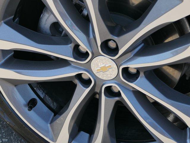 Photo of 2022 Summit White Chevrolet Malibu