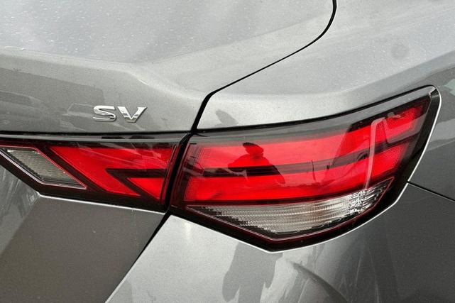 Photo of 2024 Gun Metallic Nissan Sentra