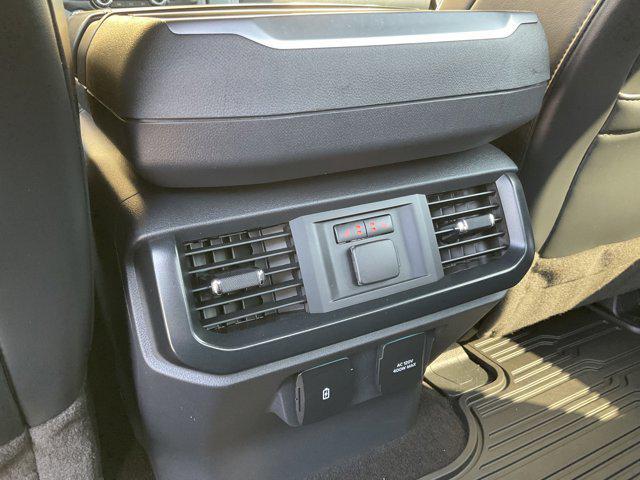 Photo of 2022 Code Orange Metallic Ford F-150