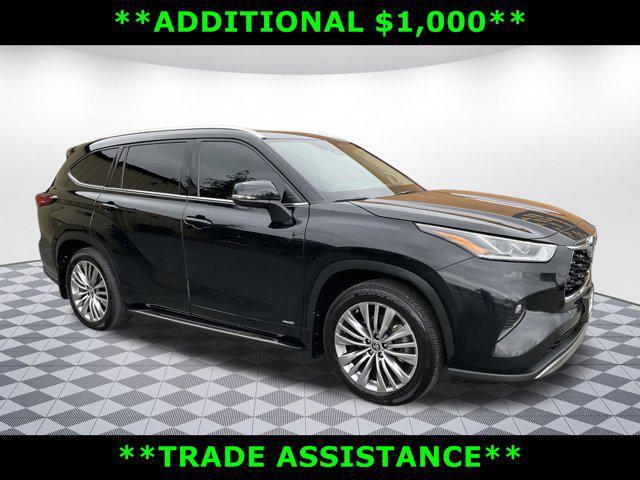 2022 Toyota Highlander Hybrid