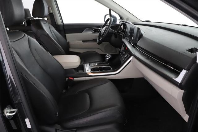 Photo of 2023 Panthera Metal Kia Carnival