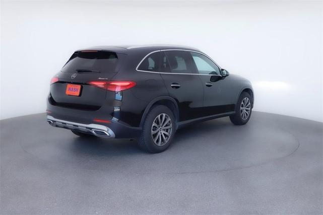 Photo of 2024 Black Mercedes-Benz GLC 300